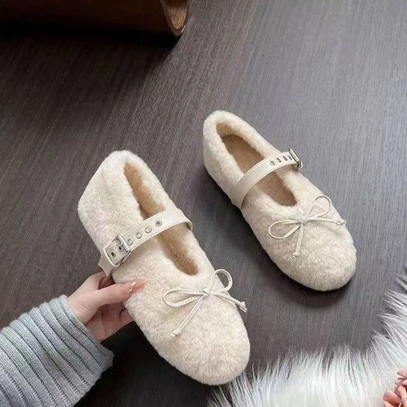 2025 Winter New Warm Fur Flat Shoes Women's Fashion Round Head Butterfly Rivets Soft Sole Shoes Non-slip Plush Mary Jane Shoes